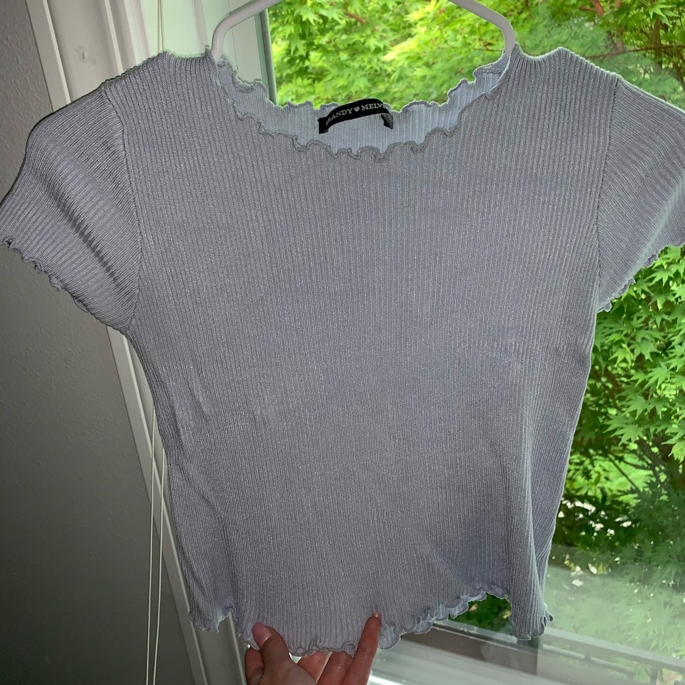 Baby blue crop short sleeve.